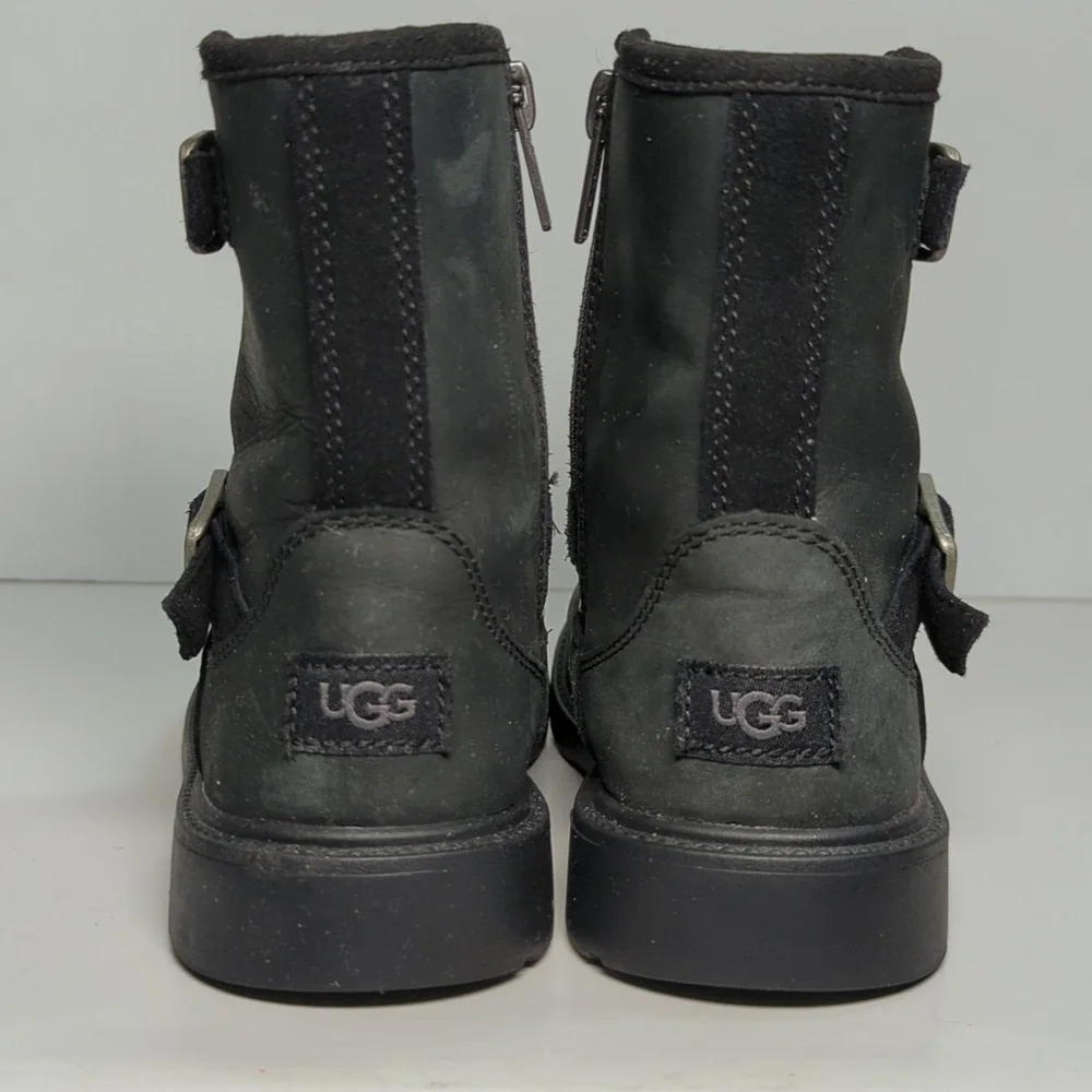 UGG Kinzey Black Nubuck moto ankle boots little kids unisex size 13 EU 31